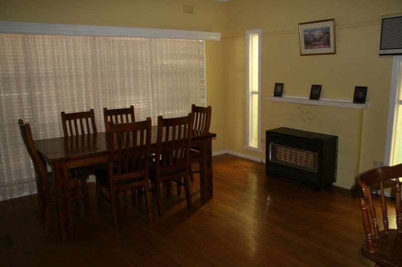 25 Edward Street, ROCHESTER VIC 3561, Rochester - Thumbnail 3