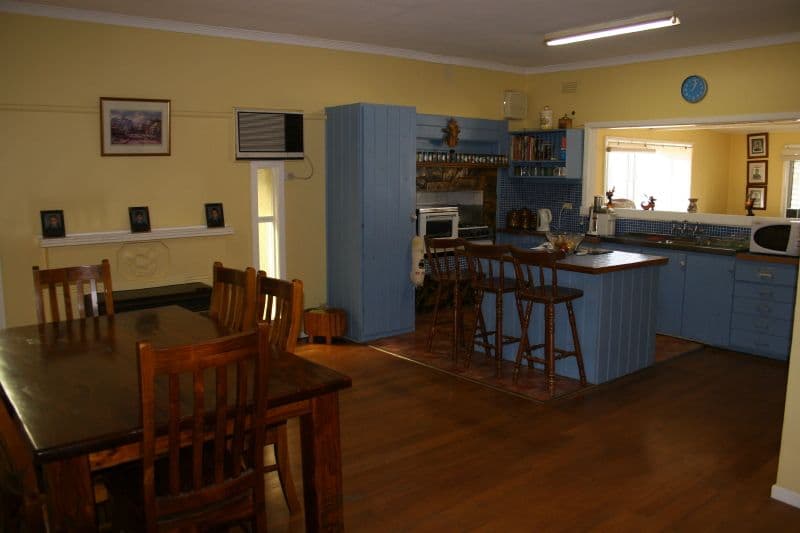 25 Edward Street, ROCHESTER VIC 3561, Rochester - Thumbnail 4