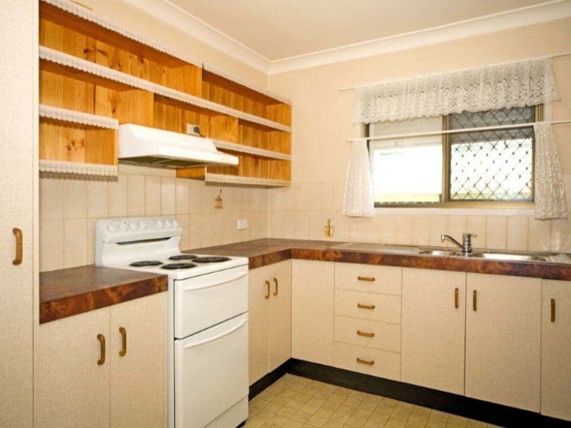 37 Amy Street, HAWTHORNE QLD 4171, Hawthorne - Thumbnail 2