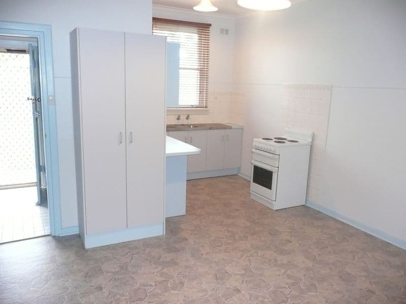 7 Romsey Court, SALISBURY NORTH SA 5108, Salisbury North - Thumbnail 4