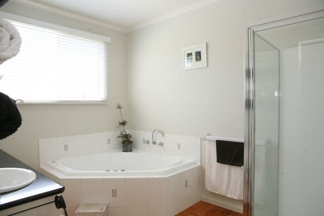 28 Barkly Street, WARRNAMBOOL VIC 3280, Warrnambool - Thumbnail 2