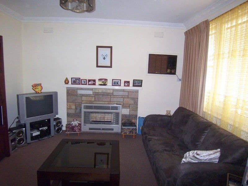 LONG GULLY VIC 3550, Long Gully - Thumbnail 2