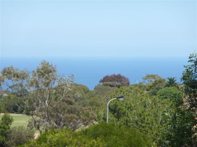 12 Barramundi Drive, HALLETT COVE SA 5158, Hallett Cove - Thumbnail 2