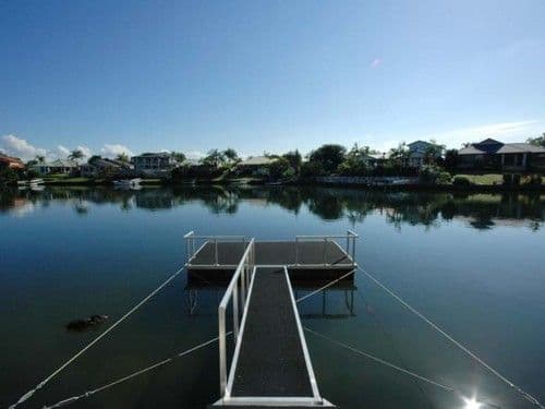10 Montego Crescent, MERMAID WATERS QLD 4218, Mermaid Waters - Thumbnail 5