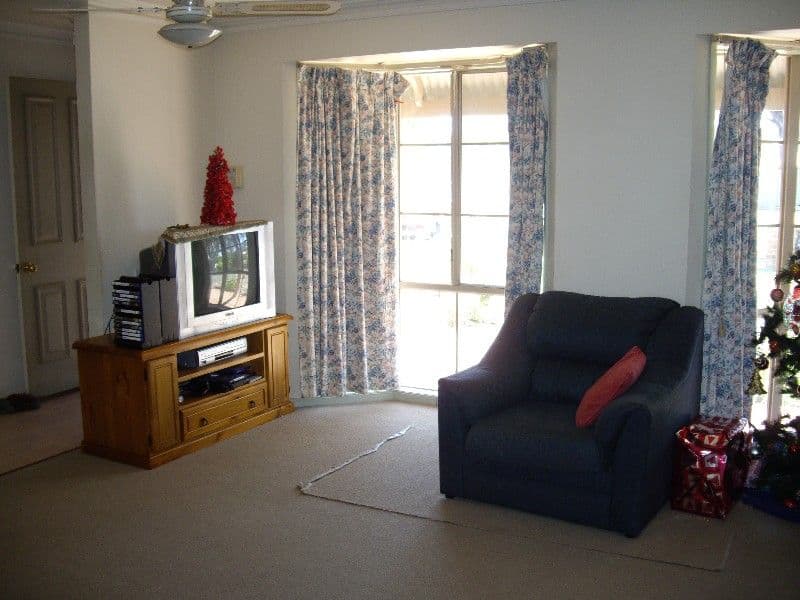 41 Baynes Street, ROCHESTER VIC 3561, Rochester - Thumbnail 5