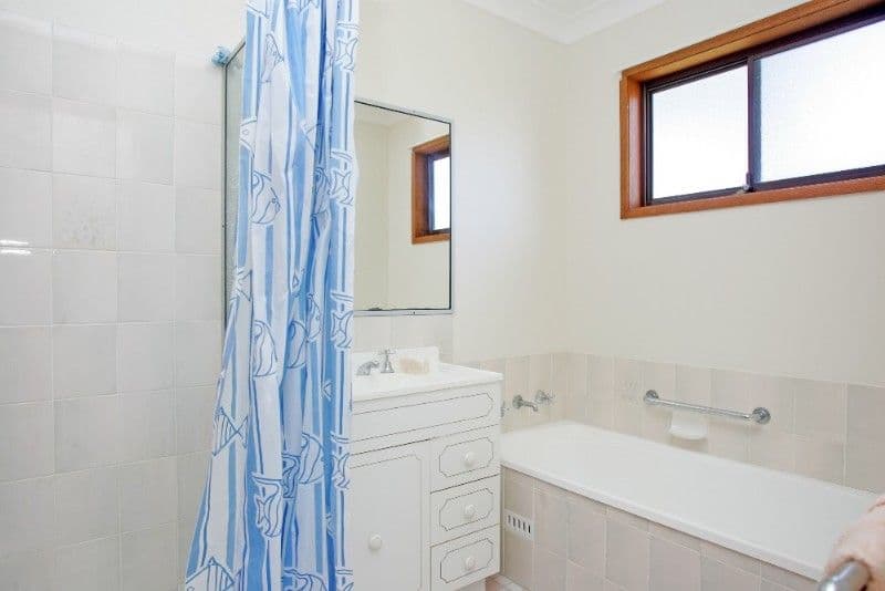 23 Allambee Crescent, BLUE HAVEN NSW 2262, Blue Haven - Thumbnail 7