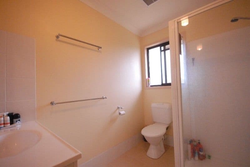 329 West Street, HARRISTOWN QLD 4350, Harristown - Thumbnail 6
