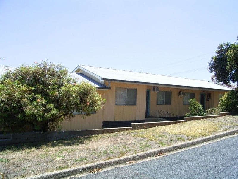 1 Warra Street, TALLANGATTA VIC 3700, Tallangatta - Image 1