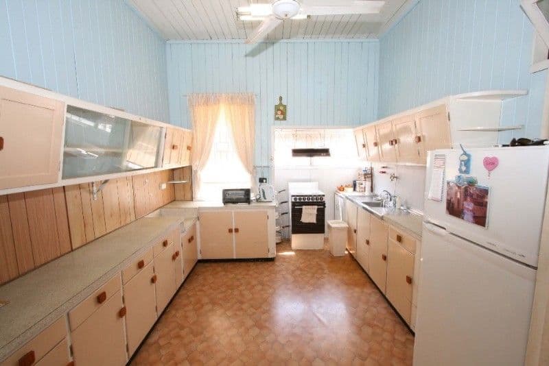 77 Ison Street, MORNINGSIDE QLD 4170, Morningside - Thumbnail 2