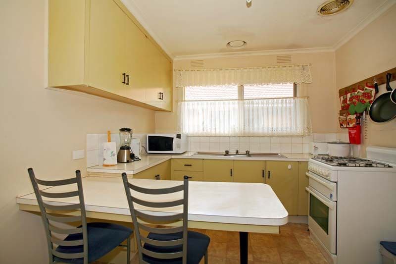 80 Mahoneys Road, FOREST HILL VIC 3131, Forest Hill - Thumbnail 4