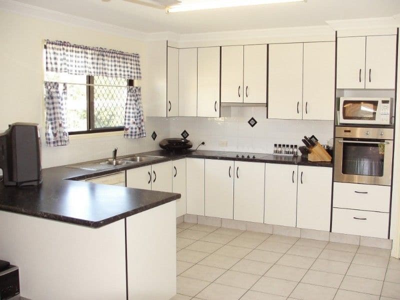 4 Percy Street, PARKHURST QLD 4702, Parkhurst - Thumbnail 3