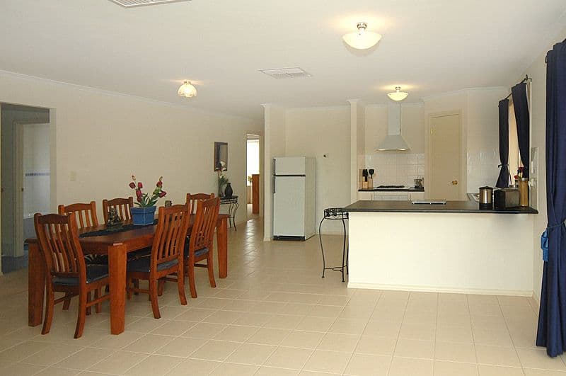 8 Horizon Avenue, SEAFORD RISE SA 5169, Seaford Rise - Thumbnail 6