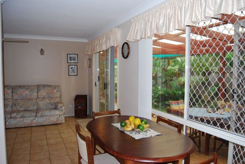 33 Lakeside Crescent, FOREST LAKE QLD 4078, Forest Lake - Thumbnail 4