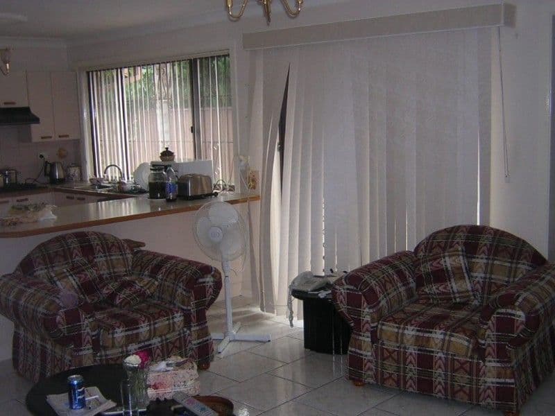 47 Whitlam Avenue, EDENSOR PARK NSW 2176, Edensor Park - Thumbnail 4