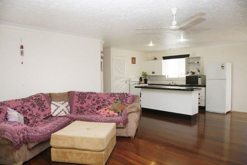 2 Opal Court, KELSO QLD 4815, Kelso - Thumbnail 2