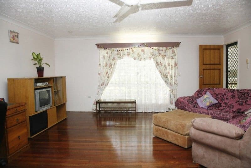 2 Opal Court, KELSO QLD 4815, Kelso - Thumbnail 3