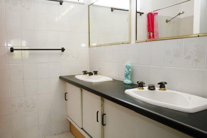 2 Opal Court, KELSO QLD 4815, Kelso - Thumbnail 5