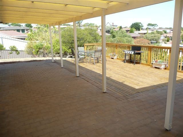24  Vennachar Drive, HALLETT COVE SA 5158, Hallett Cove - Thumbnail 5