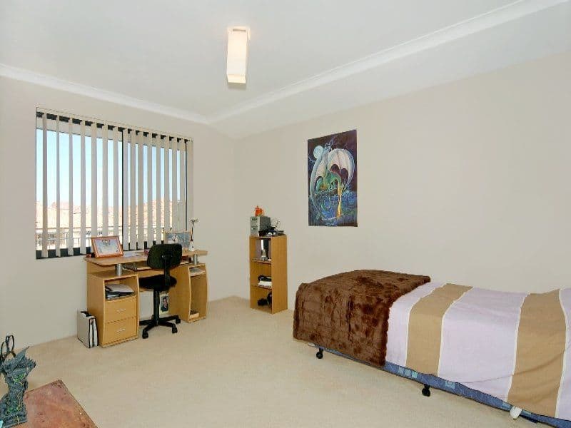 4/10-12 Jennifer Avenue, Runaway Bay, QLD, 4216, Runaway Bay - Thumbnail 6