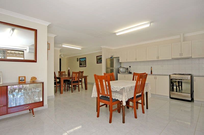 15B  Paringa Street, MORLEY WA 6062, Morley - Thumbnail 5