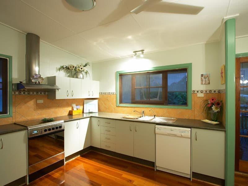 750 Oxley Road, CORINDA QLD 4075, Corinda - Thumbnail 2