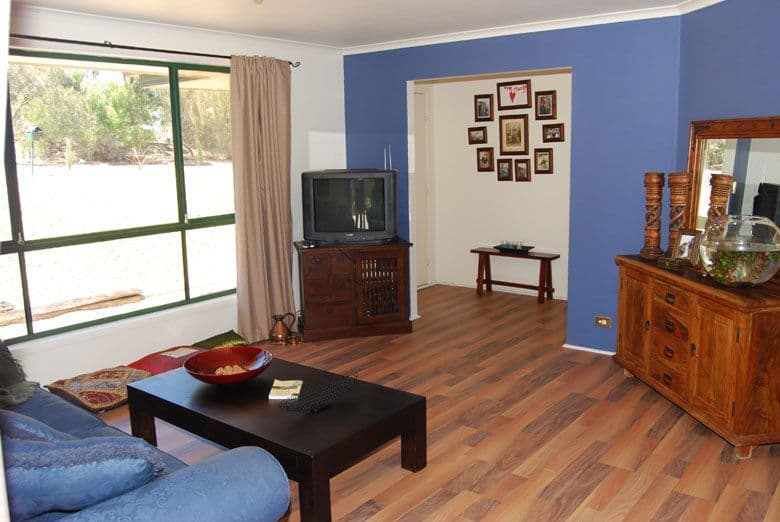 24 Ragamuffin Drive, HALLETT COVE SA 5158, Hallett Cove - Thumbnail 2