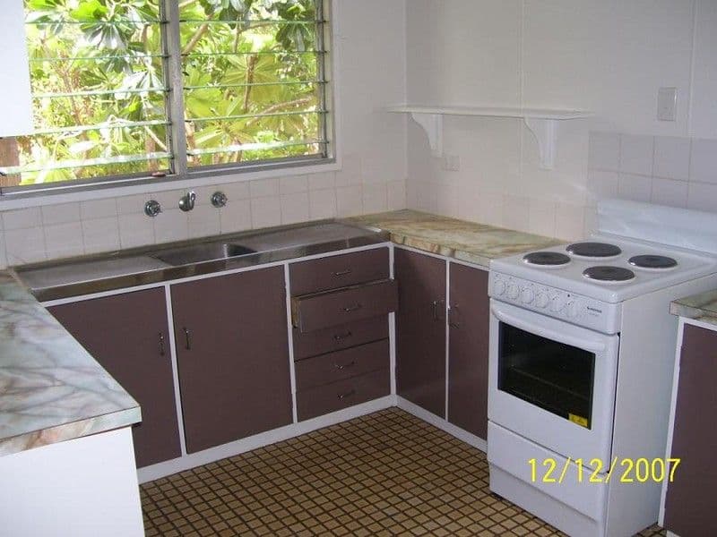 10 Sommerville Gardens Road, PARAP NT 0820, Parap - Thumbnail 2