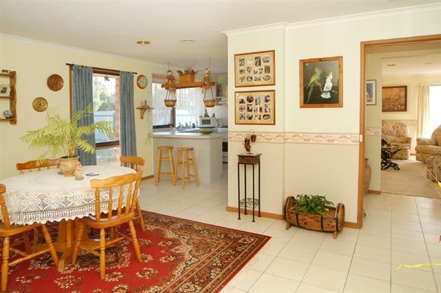 27 Banbury Crescent, CRAIGIEBURN VIC 3064, Craigieburn - Thumbnail 6