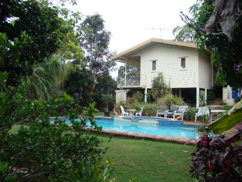 12 Charlane Avenue, INDOOROOPILLY QLD 4068, Indooroopilly - Thumbnail 2