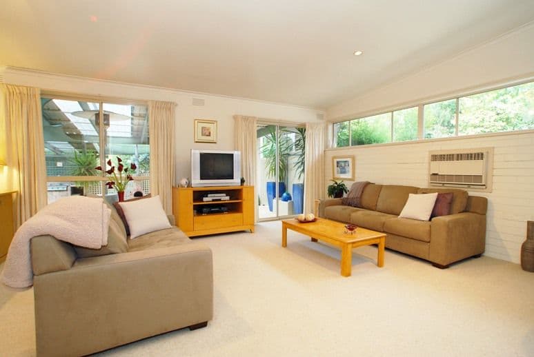 41  Paula Crescent, DONCASTER EAST VIC 3109, Doncaster East - Thumbnail 2