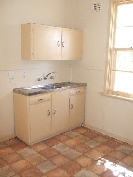 58 Knox Street, BROKEN HILL NSW 2880, Broken Hill - Thumbnail 6
