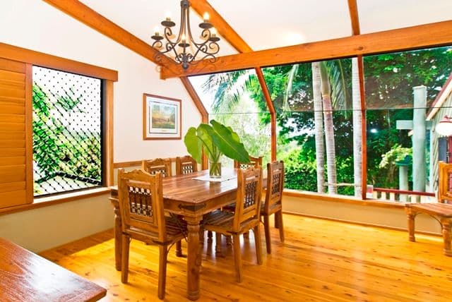 104 Plateau Crescent, CARRARA QLD 4211, Carrara - Thumbnail 2