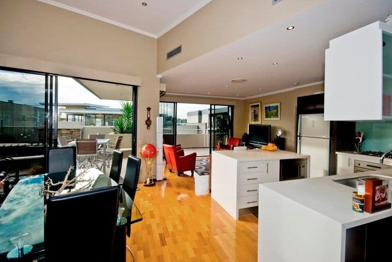 110 Commercial Road, NEWSTEAD QLD 4006, Newstead - Thumbnail 3