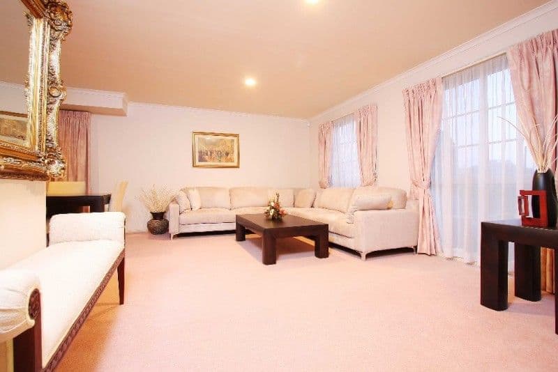 32 Wagstaff Drive, MILL PARK VIC 3082, Mill Park - Thumbnail 2