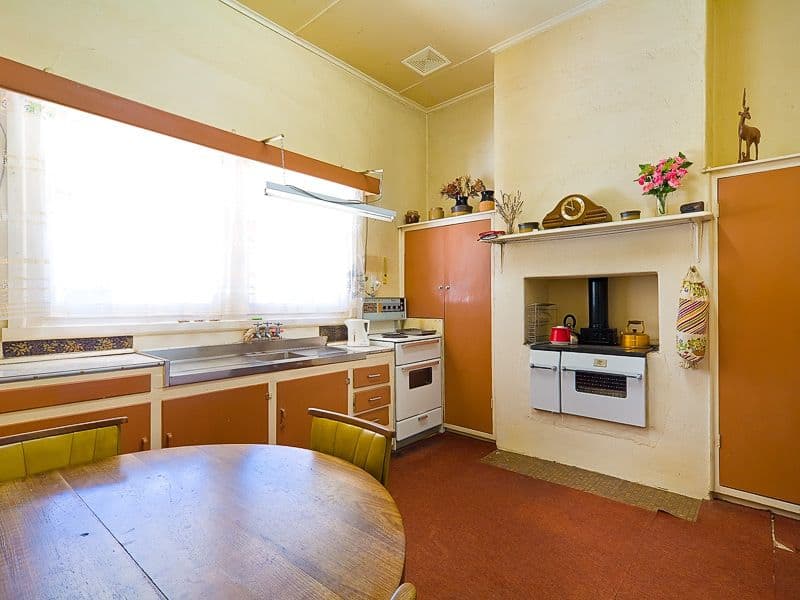 667 Beechworth Wodonga Road, BEECHWORTH VIC 3747, Beechworth - Thumbnail 3