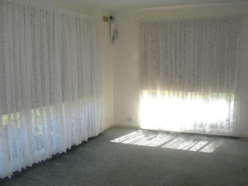 37 Second Avenue, MELTON SOUTH VIC 3338, Melton South - Thumbnail 3
