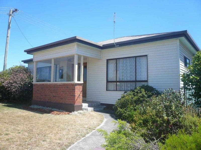 10 Button Street, MOWBRAY TAS 7248, Mowbray - Image 1