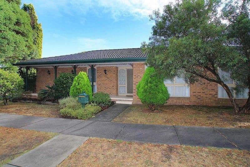 7 Ponsford Avenue, WANTIRNA SOUTH VIC 3152, Wantirna South - Image 1
