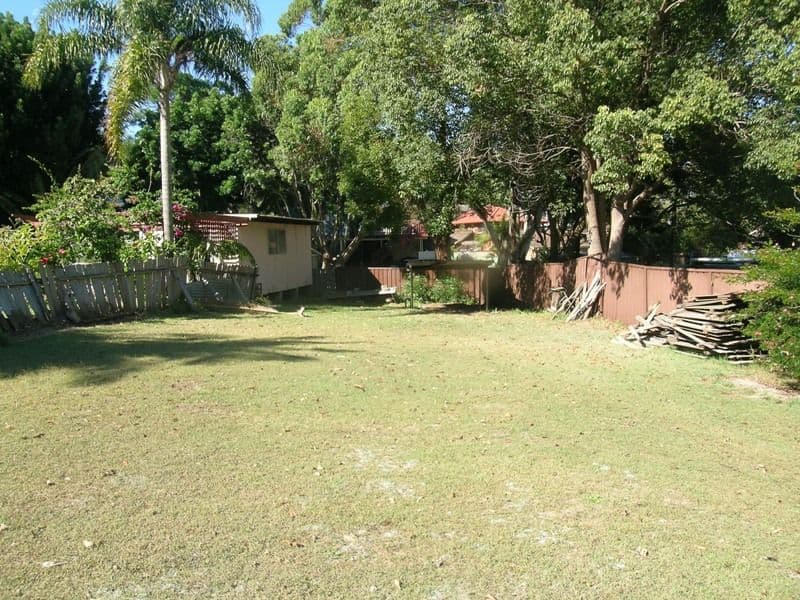 7 Keats Avenue, BATEAU BAY NSW 2261, Bateau Bay - Thumbnail 2