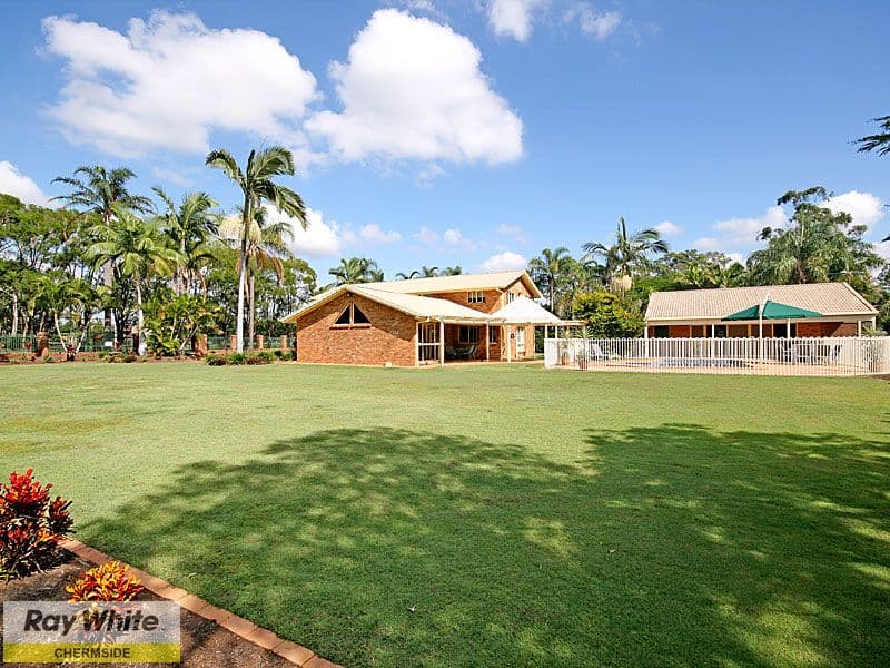 10 Cowie Road, CARSELDINE QLD 4034, Carseldine - Thumbnail 2
