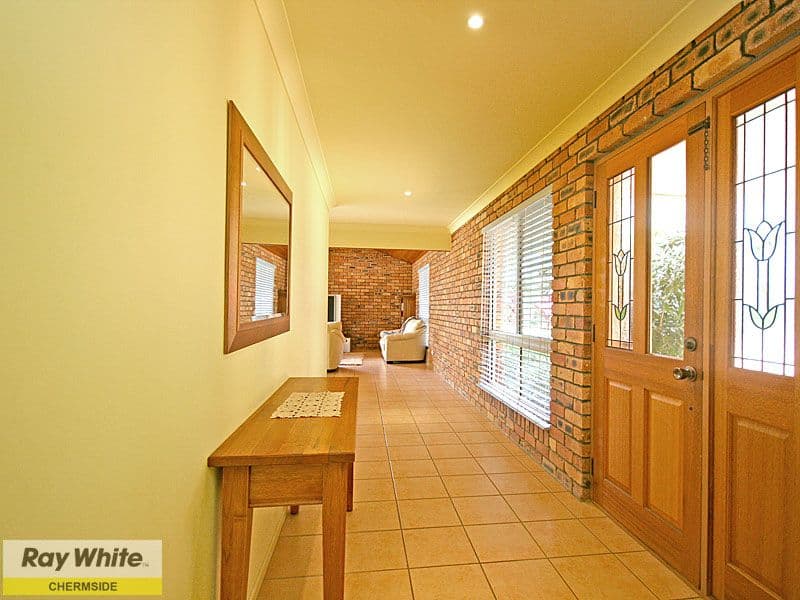 10 Cowie Road, CARSELDINE QLD 4034, Carseldine - Thumbnail 6