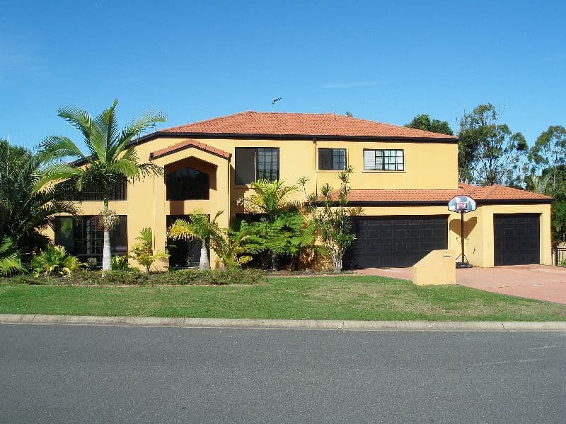 7 Hazel Court, ARUNDEL QLD 4214, Arundel - Image 1