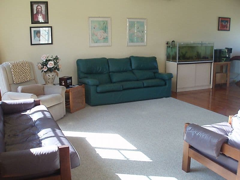 7 Hazel Court, ARUNDEL QLD 4214, Arundel - Thumbnail 2