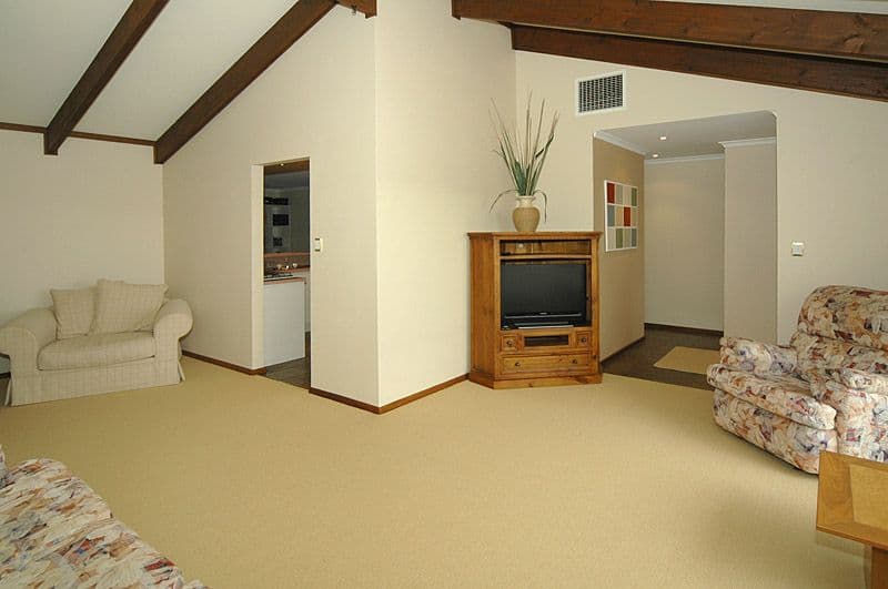 3 Emanuel Court, CHRISTIE DOWNS SA 5164, Christie Downs - Thumbnail 3