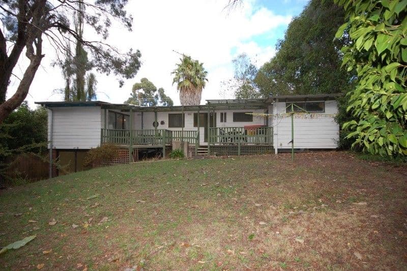7 Newton Avenue, MOUNT EVELYN VIC 3796, Mount Evelyn - Thumbnail 3
