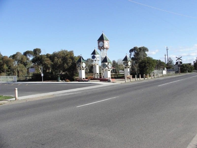 25 Henry Street, KOO WEE RUP VIC 3981, Koo Wee Rup - Thumbnail 3
