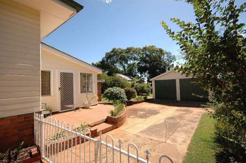 36 Tolmie Street, TOOWOOMBA QLD 4350, Toowoomba City - Thumbnail 2