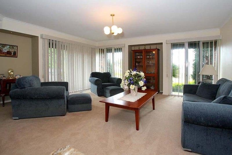 9 Cathies Lane, WANTIRNA SOUTH VIC 3152, Wantirna South - Thumbnail 2