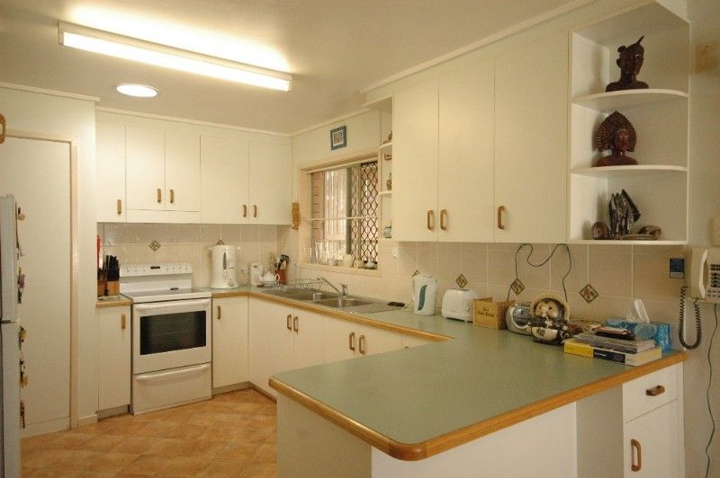 22 Canberra Street, HARRISTOWN QLD 4350, Harristown - Thumbnail 4