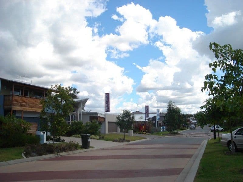 33 Red Gum Crescent, WAKERLEY QLD 4154, Wakerley - Thumbnail 4